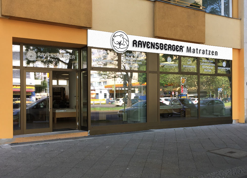 Eingang der Ravensberger Matratzen Filiale in Berlin